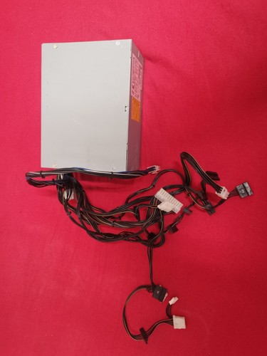 Delta Electronics, INC  DPS-1050CB A 80 PLUS Netzteil für PC ATX 1050 Watt