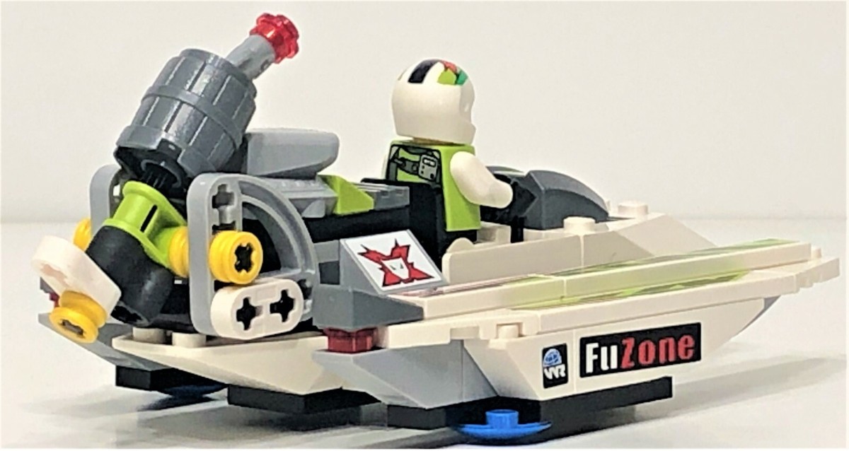 ❤️ろくでなし❤️ ギガ ジョージアRL LEGO World Racers Set JAGGED JAWS REEF (Set 8897) Complete w