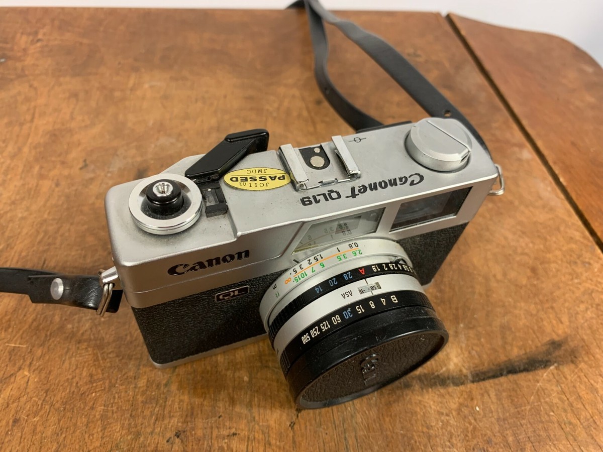 Vintage Canon Canonet QL19 35mm Film Camera Photography QL