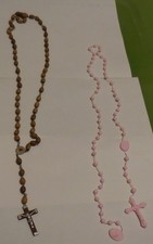 2, a lot of Religious Rosaries Rosary Cross Crucifix Plastic VTG
