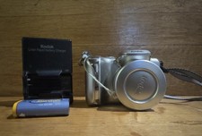 Kodak EasyShare Z612 6.1MP Digital Camera - Silver With Battery & Charger-TESTED