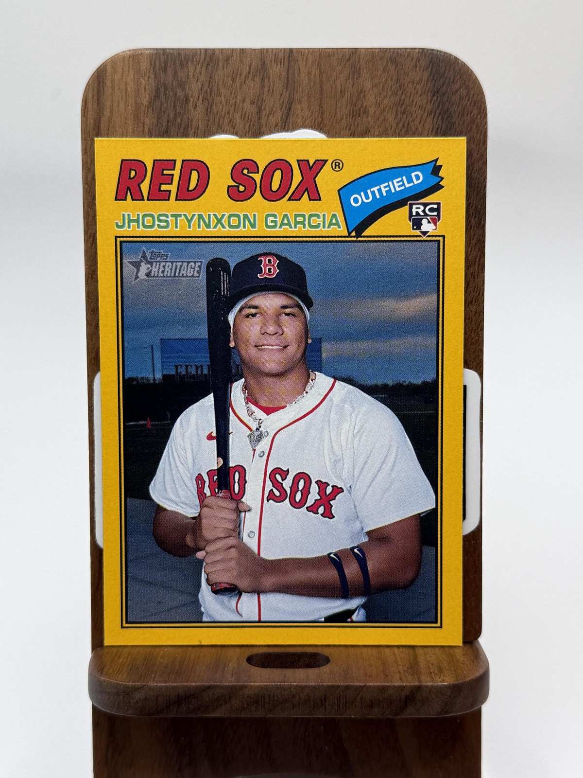 2026 Topps Heritage #112 Jhostynxon Garcia Dark Yellow Rookie Boston Red Sox