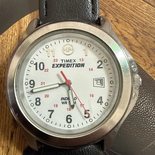 VINTAGE TIMEX EXPEDITION QUARTZ  WATCH