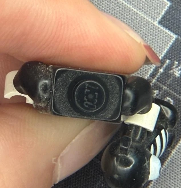 LEGO Series 12 Spooky Girl Minifigure CMF 71007 - Image 2 of 2