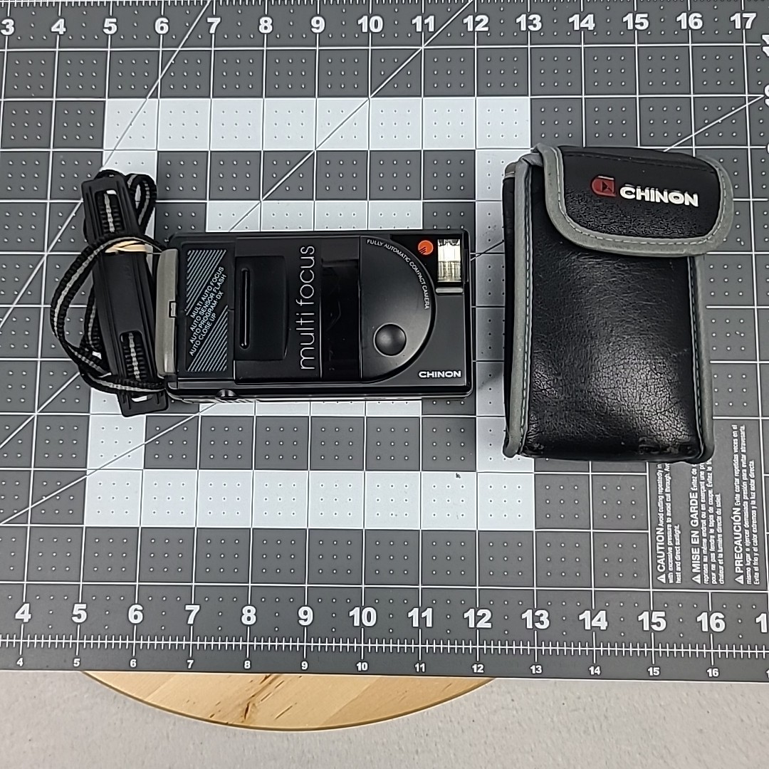 CHINON Auto 3001 Multi Auto Focus 35mm f/2.8 Film Camera JAPAN