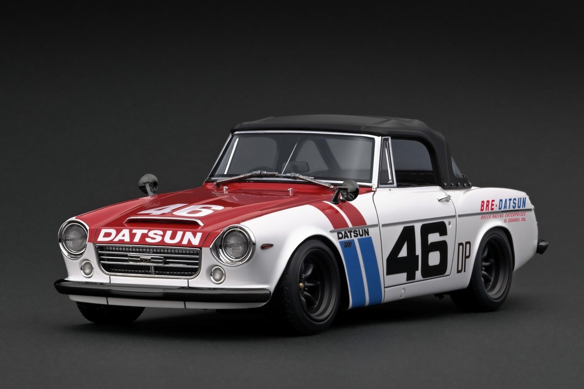 オートアート 1/18「DATSUN FAIRLADY 2000」 1/18 AUTOart Datsun Fairlady 2000 Silver w/ Box From Japan