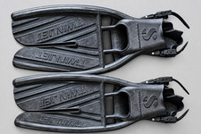 Scubapro Twin Jet Split Fins Medium Black Open Heel Scuba Diving Fins
