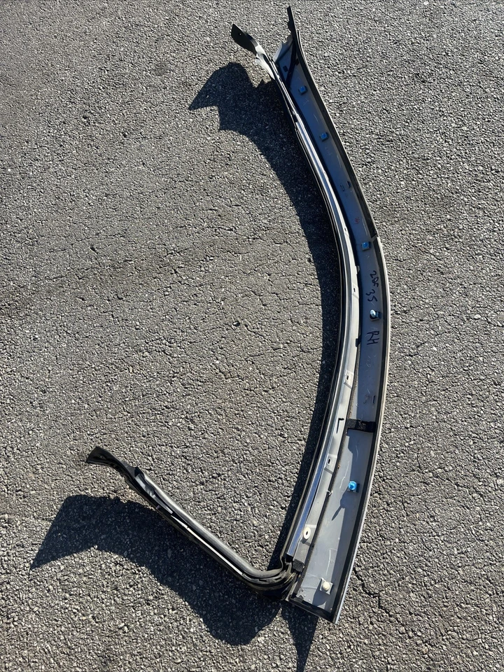 Infiniti G35 2003 07 cupé un pilar moldura derecha Foto 4 de 4