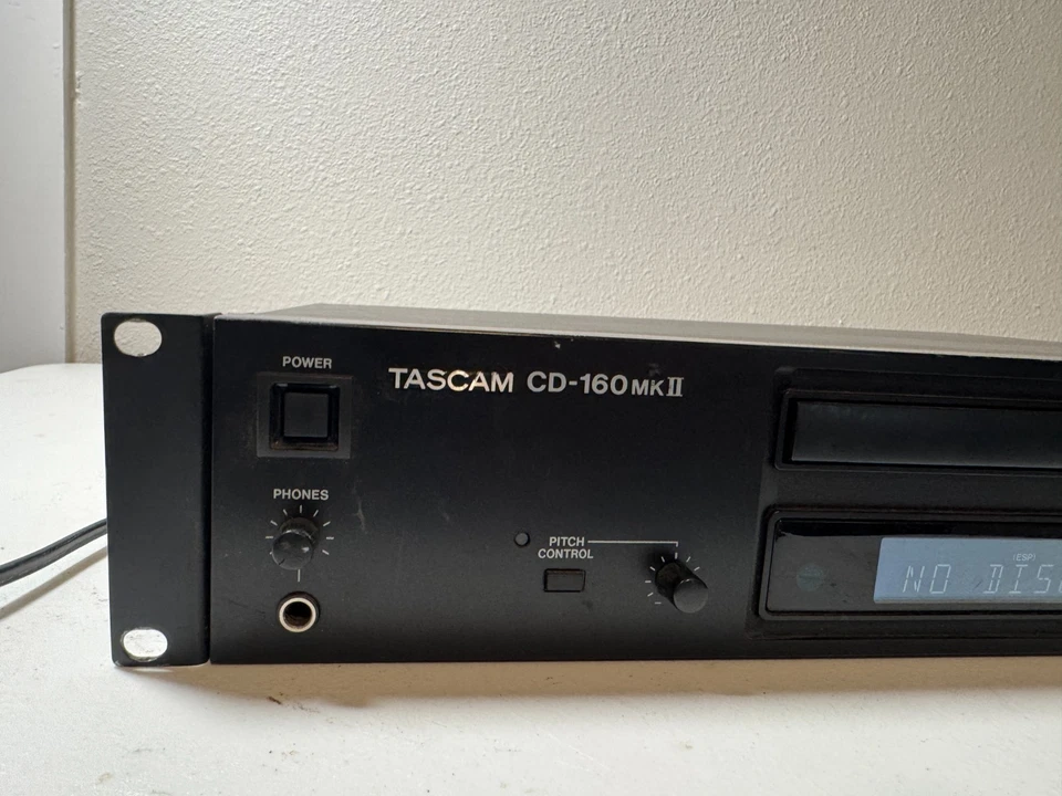 TASCAM Bluetooth CD Player - CD-160MKII, Power Tested - Image 2 of 4