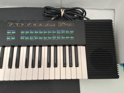 Yamaha DX27S FM Digital Synthesizer Built-in speaker - TESTED