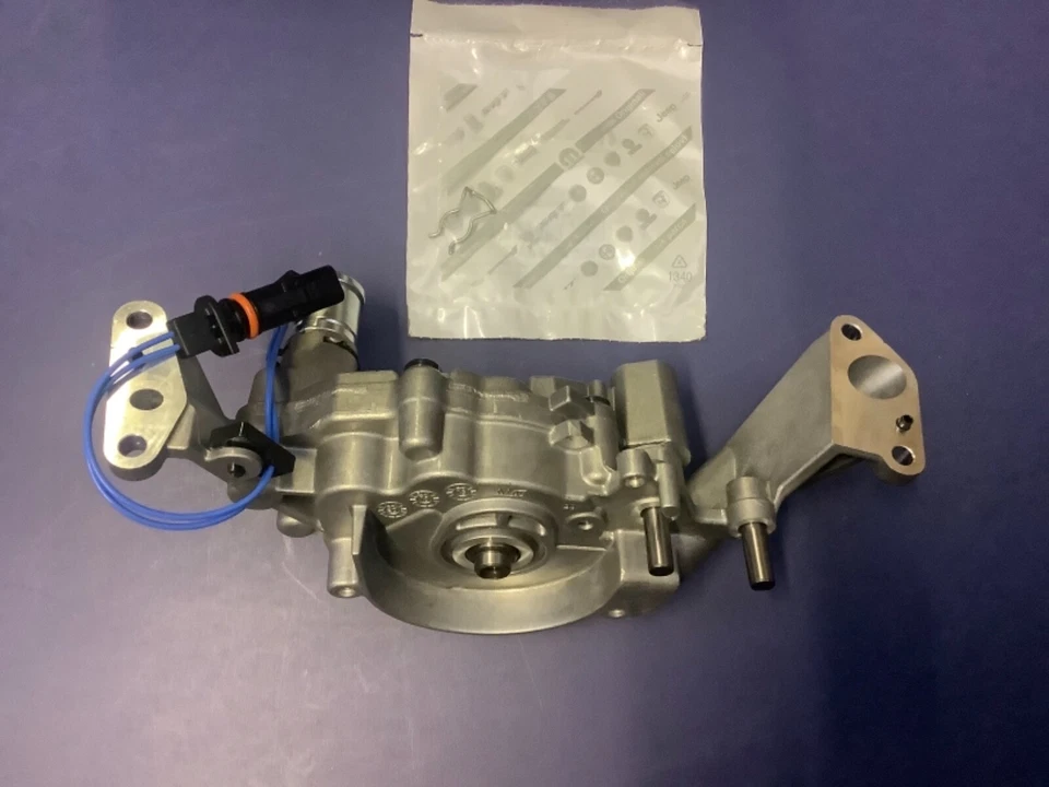 New Genuine Mopar Oil Pump For Jeep Wrangler JK 3.6L 2012-2018 68252670AO - Image 4 of 4