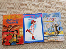 (3) Beverly Cleary HENRY AND CLUBHOUSE + RAMONA THE PEST + SOCKS Good Condition