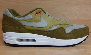 curry pack air max 1