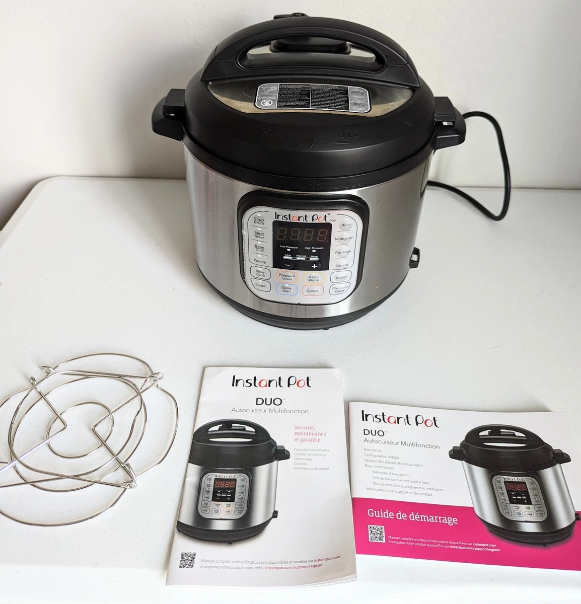 Instant Pot Duo 6-Quart 7-in-1 Electric Pressure Cooker IP-DUO60 V3