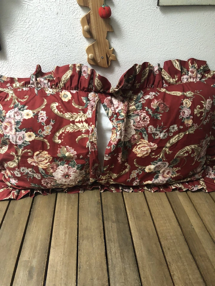 1 Ralph Lauren Danielle Marseilles King Sham Hand Made Red Floral Ruffle Cotton  - Image 3 of 4