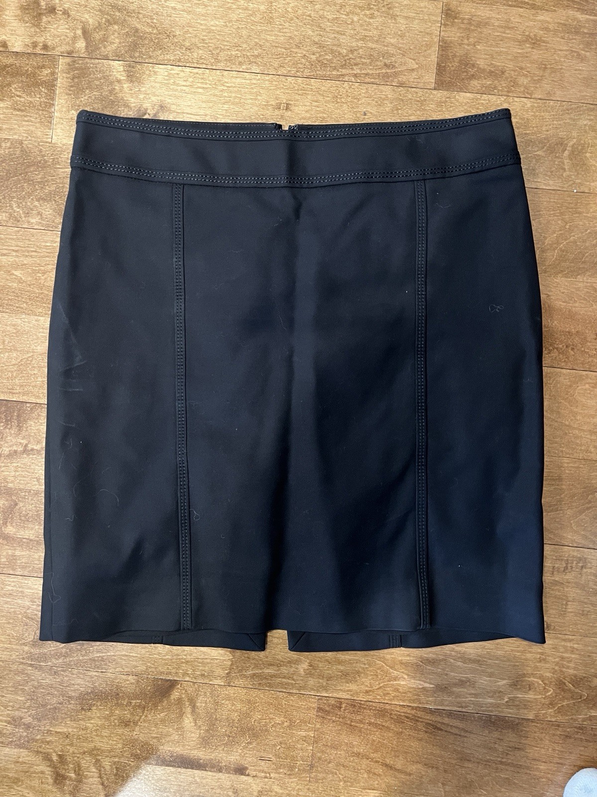 White House Black Market skirt size 6