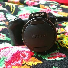 Canon PowerShot SX400 IS Compact Digital Camera with Box and Manual