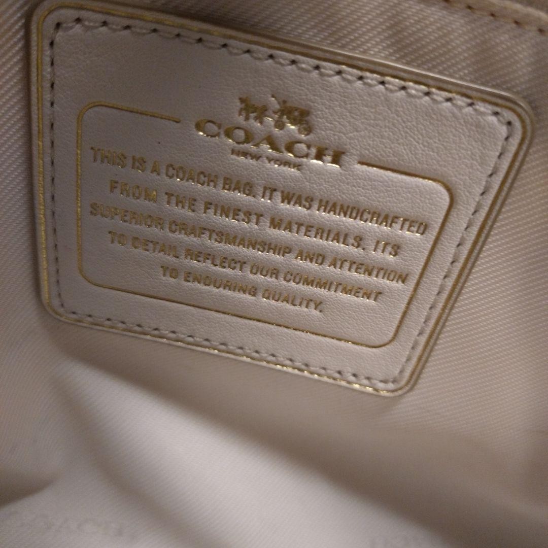 COACH 2way handbag python embossed white leather … - image 3