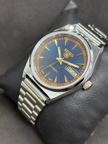 Vintage Refurbished Seiko 5 Automatic Day/Date Japan Men's Wrist Watch