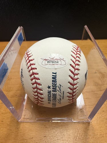 Mickey River "77 &78 W.S. Champs" Autograph Baseball JSA Authenticated - Picture 3 of 4