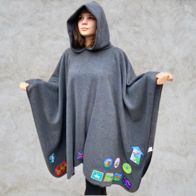Graue Fleece Kapuzendecke Scout Guide Camp Decke Poncho