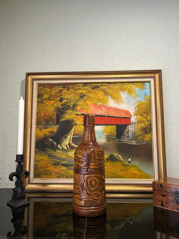 复古木质雕刻瓶架带 Foral Designs 葡萄酒或香水瓶 — 第 2/4 张图片