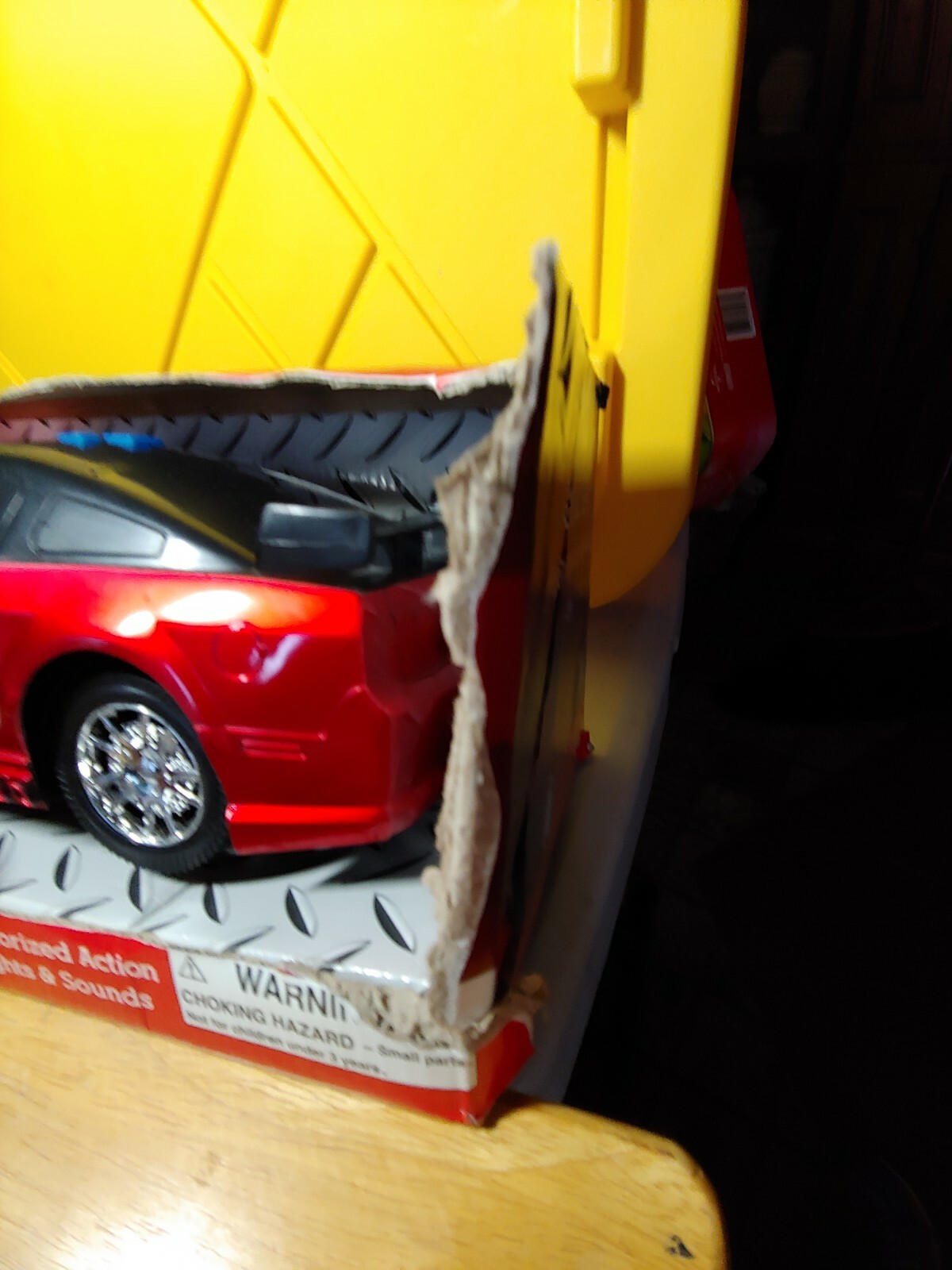 New PLAY ZONE Vehicles Red Ford Mustang Motorized Racing Car Lights