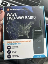 Motorola WAVE TLK 100 Two-Way 8 Channel Radio 4G LTE WiFi (HK2112A)