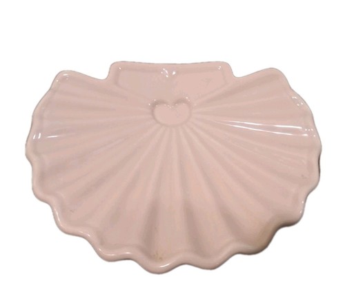 Vintage Pastel Peach Shell Shaped Soap Dish Heart Design Hygiene Industries