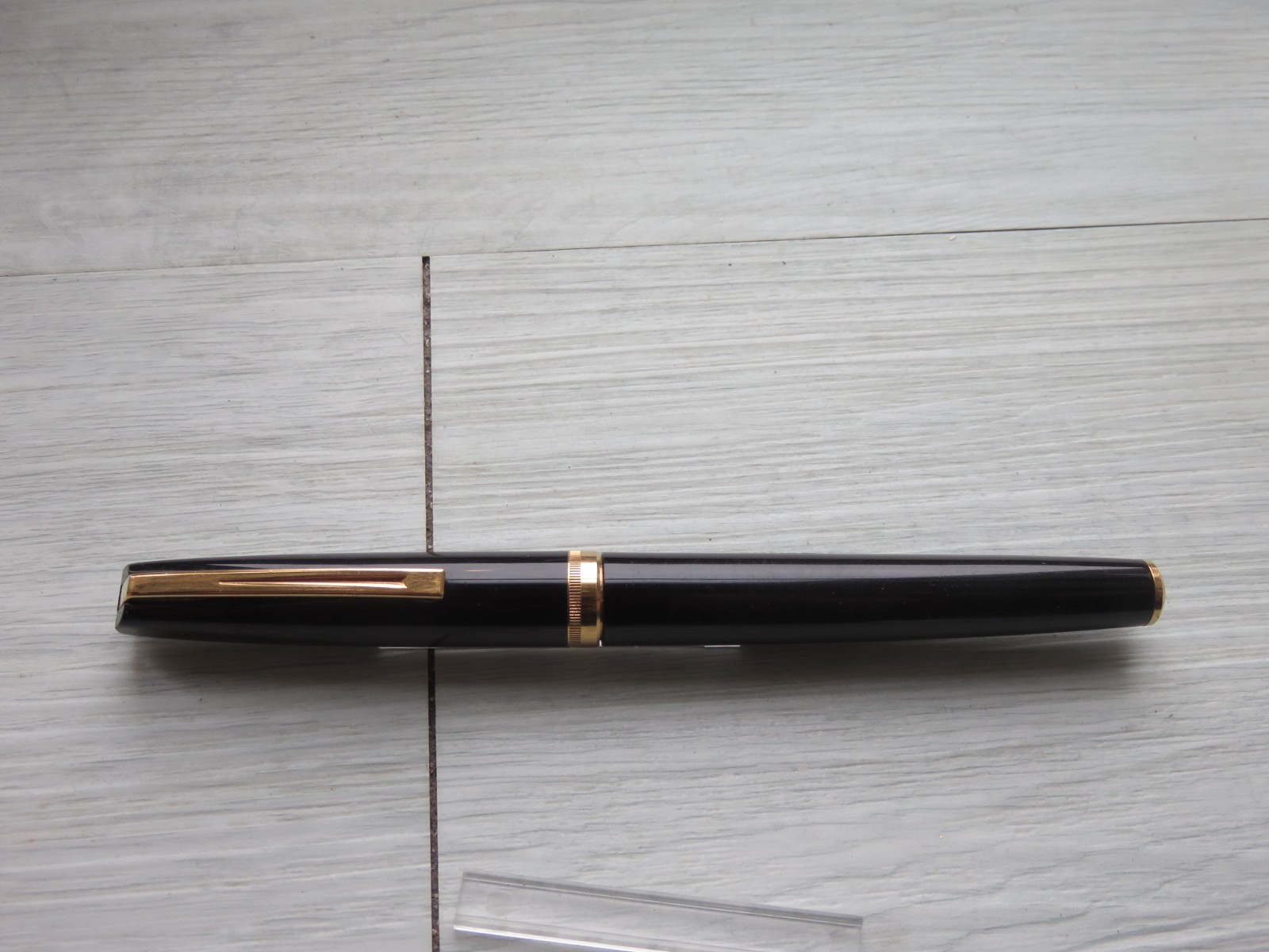 Stylo plume Waterman Strong Man plume moyenne en résine noire écriture calligraphie luxe