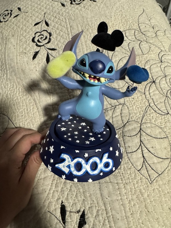 Disney Limited Edition Lilo Stitch Hat Mickey Bobblehead Figure