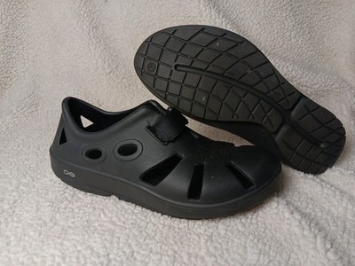 OOFOS OOcandoo Sandals Black Men's Sz 11 Women's Sz 13 Recovery