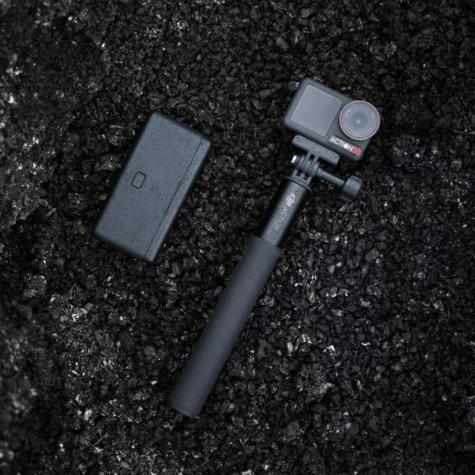 DJI Osmo Action 5 Pro Action Camera with 1/1.3" Sensor 4K/120fps Video Dual OLED view 2