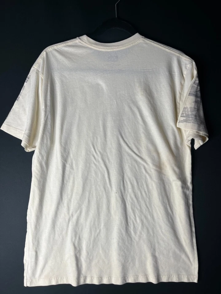 acdc hells bell t shirt ac/dc rock and roll size L lightweight - Image 2 of 3