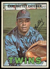 1967 TOPPS EARL BATTEY MINNESOTA TWINS #15 EX