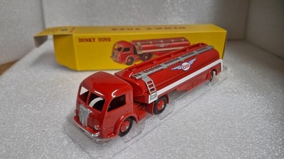 M69 Dinky Toys 32C - PANHARD Tanker Semi Trailer ''Esso'' 1:50, Atlas Wood Outing