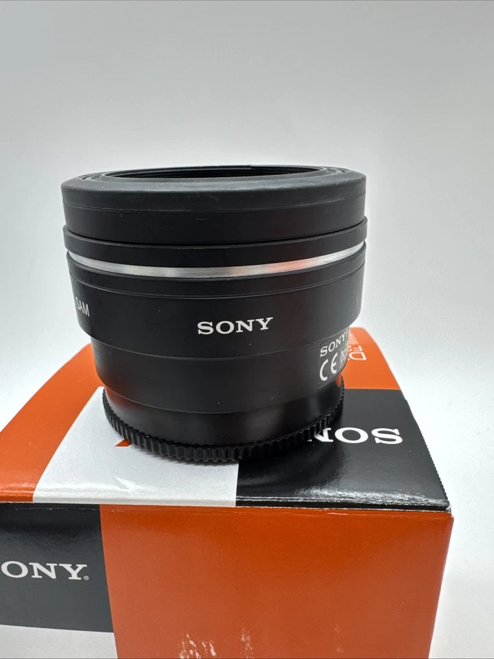 Lente de cámara Sony DT 30mm f2.8 MACRO SAM SAL30M28 ¡Montaje A! (WMP011278) Foto 4 de 4