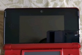 Nintendo 3DS Red w/ Charging Cord & Stylus Good Condition Read Description