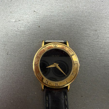 Gucci 3000.2.L Watch Women 26mm Black Dial Gold Plated Round VTG PARTS