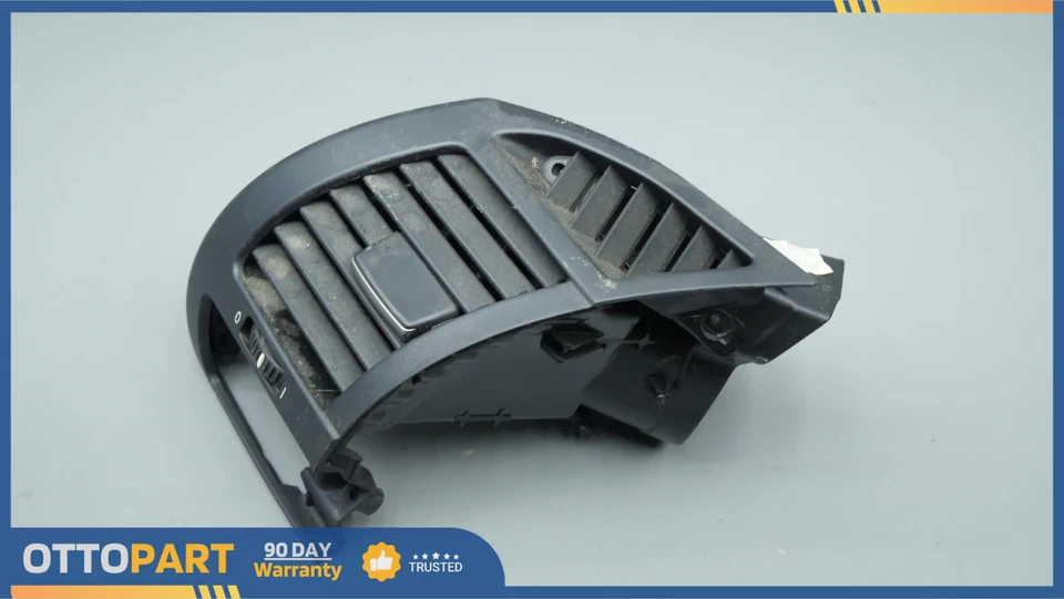 BMW Z4 2003-2008 delantero izquierdo lado del conductor tablero portavasos ventilación rejilla aire 7025631 Foto 2 de 4