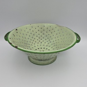 Light Green Enamel Metal Colander with Handles, Vintage Kitchen Strainer