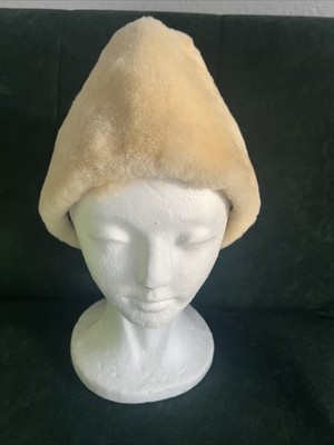 Vintage DIPLOMAT Ivory Sheep Fur UNISEX Hat by French Creek Sheep