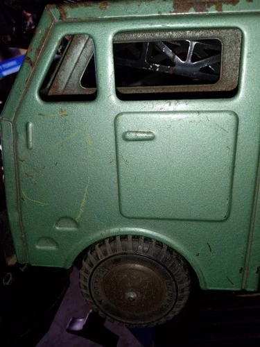 VINTAGE LUMAR CONTRACTORS MOBILE TRUCK CRANE 1950S RARE