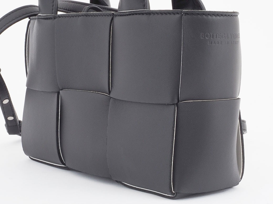 Bottega Veneta Candy Arco Tote Bag Black & White Leather Small Used thumbnail 2