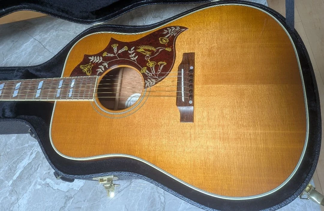 Gibson Hummingbird Standard 2015 Heritage Cherry Sunburst con estuche rígido ...