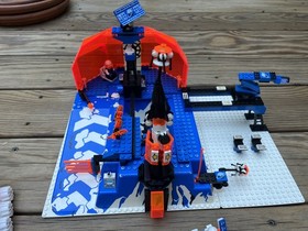 LEGO Space Ice Planet 2002 Lot 6834 Celestial Sled 6983 Ice Station Odyssey Read