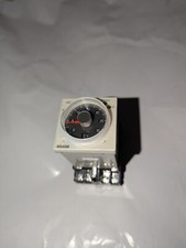 NEW GENUINE AUTOMATION DIRECT MS4SM-CE-ADC TIMER WITH 14023YK BASE