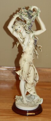 Florence Giuseppe Armani Lilacs & Roses 0882C figurine statue