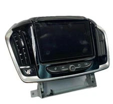 Chevrolet Traverse radio am fm 19 21 screen receiver control panel OEM 84423260