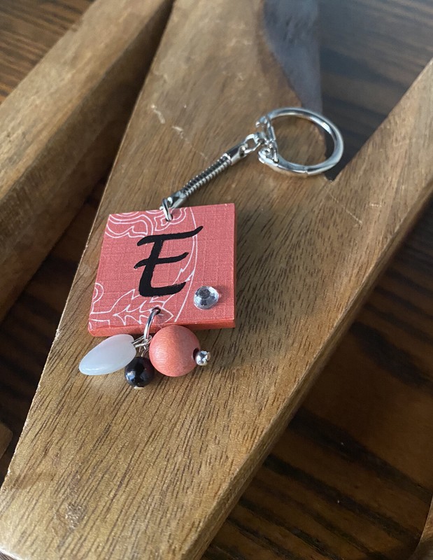 Handmade White Scroll Beaded Alphabet Keychain / Initial LETTER E-Free Shipping